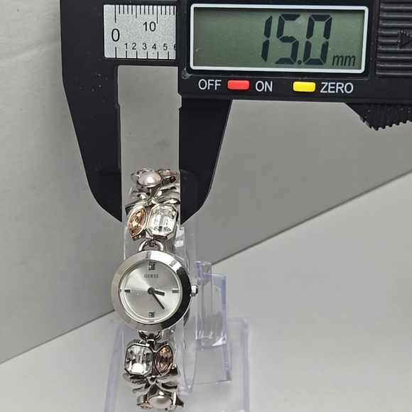 Womens Guess Pink Marquise Crystal Pearls Bows Silver Bracelet Watch New Battery - Picture 5 of 10